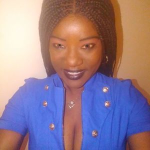 Meet your Posher, Annie